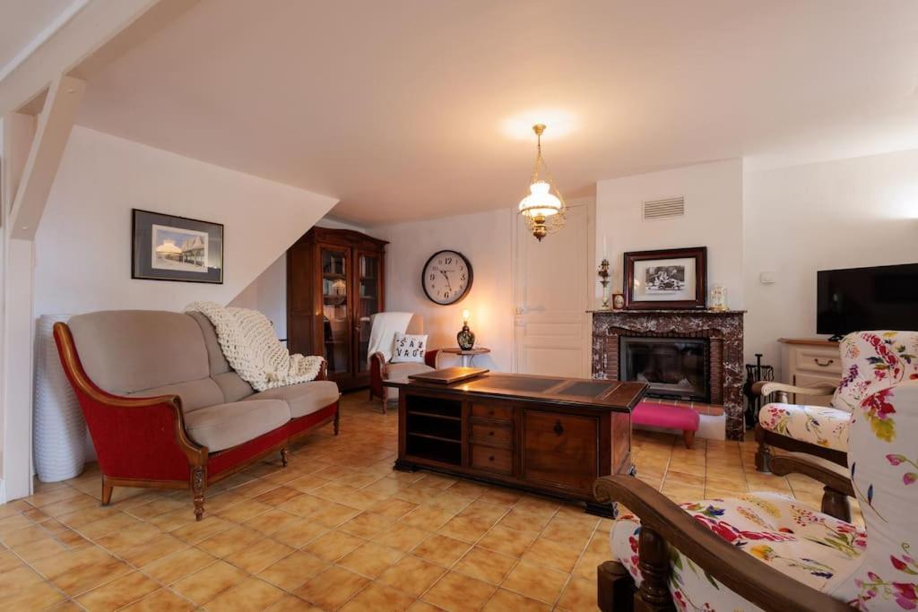 Holiday home La Maison Du Du Grobon Chatillon-sur-Chalaronne